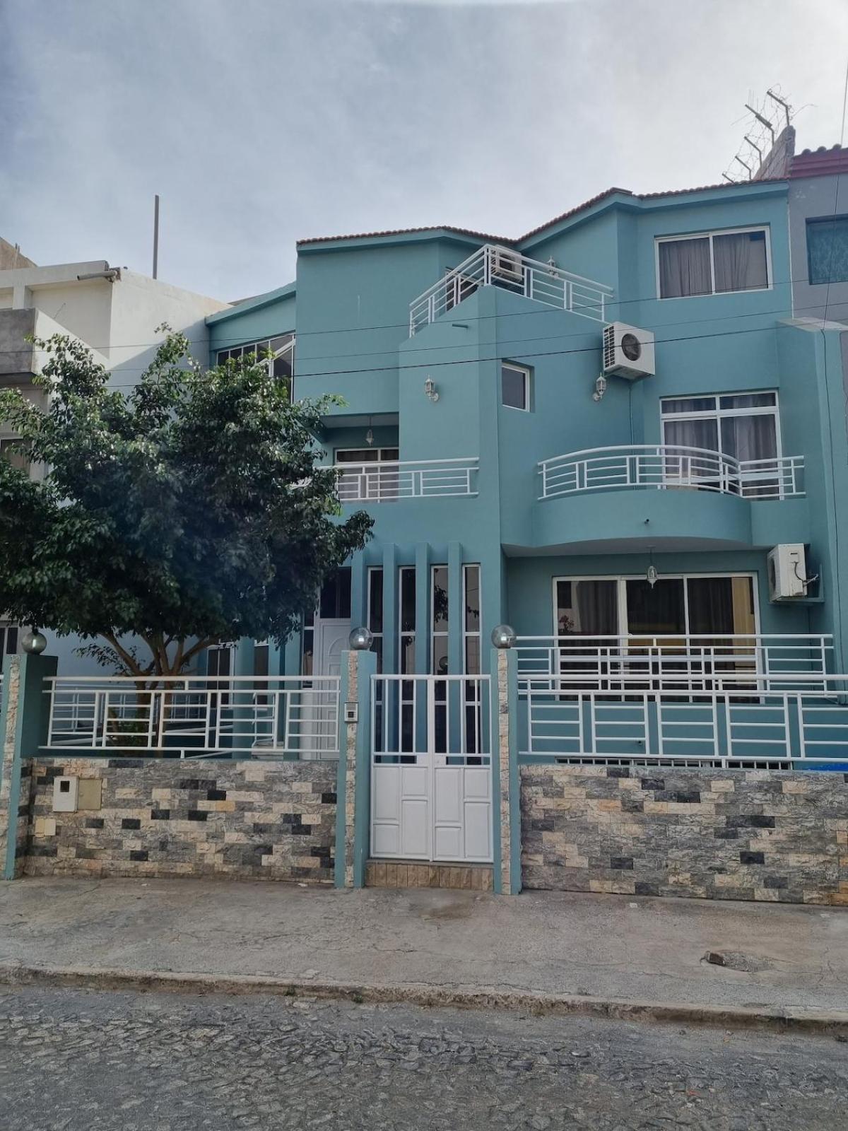 Praia Guest House Exterior photo