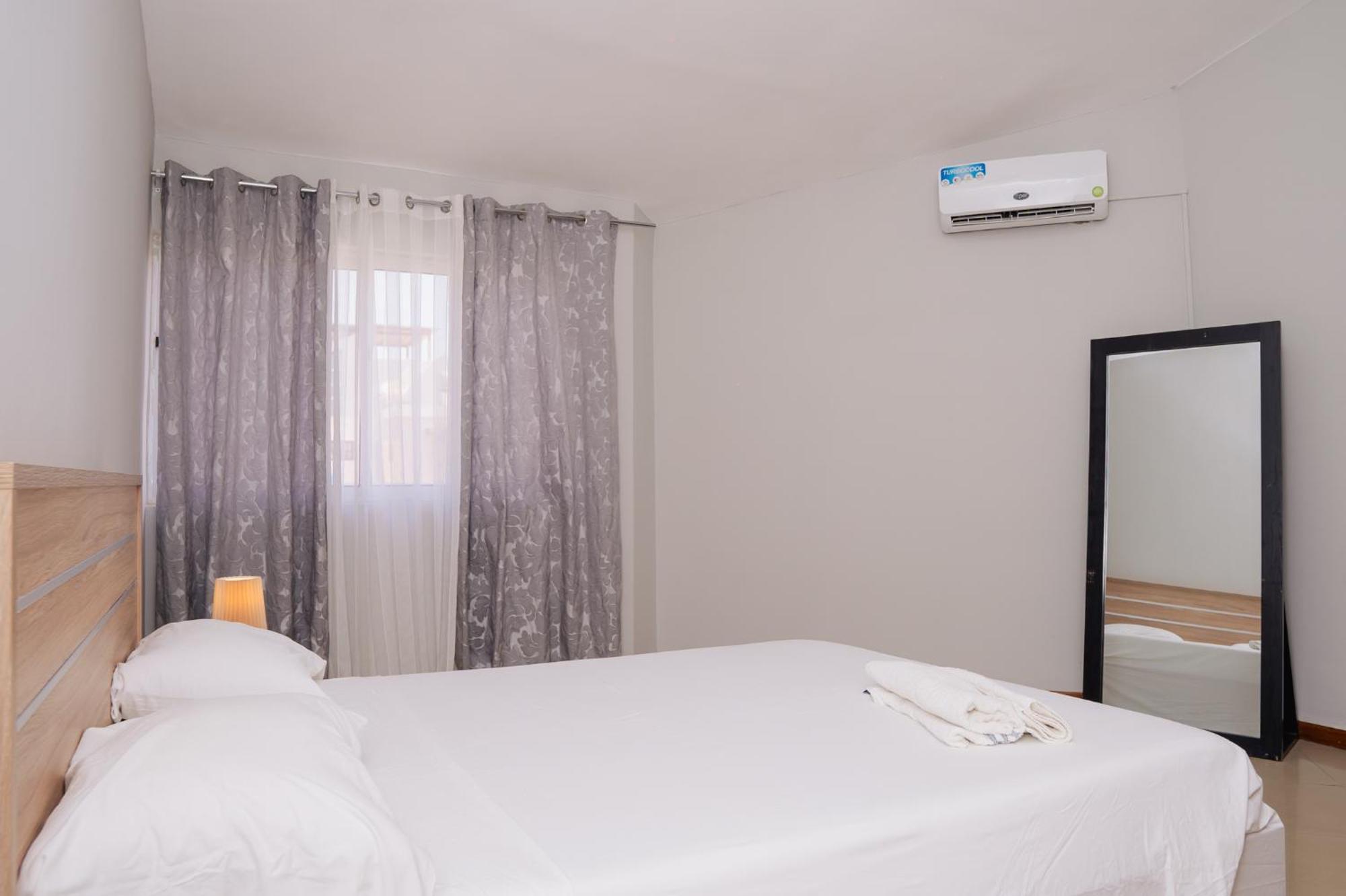 Praia Guest House Exterior photo